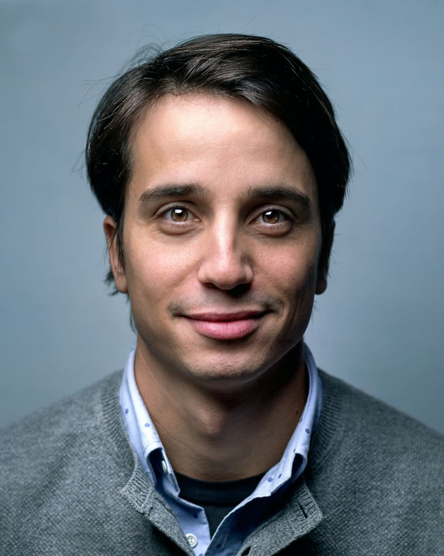 Portrait of Dr. Mateo Santos